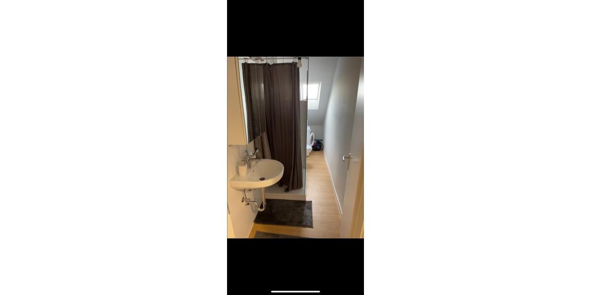 Dachgeschoßwohnung Düsseldorf Derendorf - 2 Zimmer, 50 m&sup2;, 800&euro; | Angebot:24581981