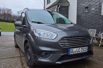 Ford Tourneo Courier 49.000 km 11.999 € Wermelskirchen 42929
