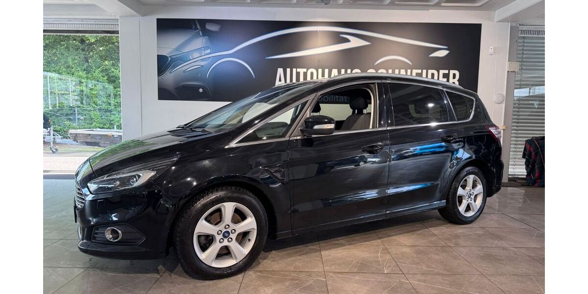 Ford S-Max 168.609 km 15.990 &euro; Ratingen 40880