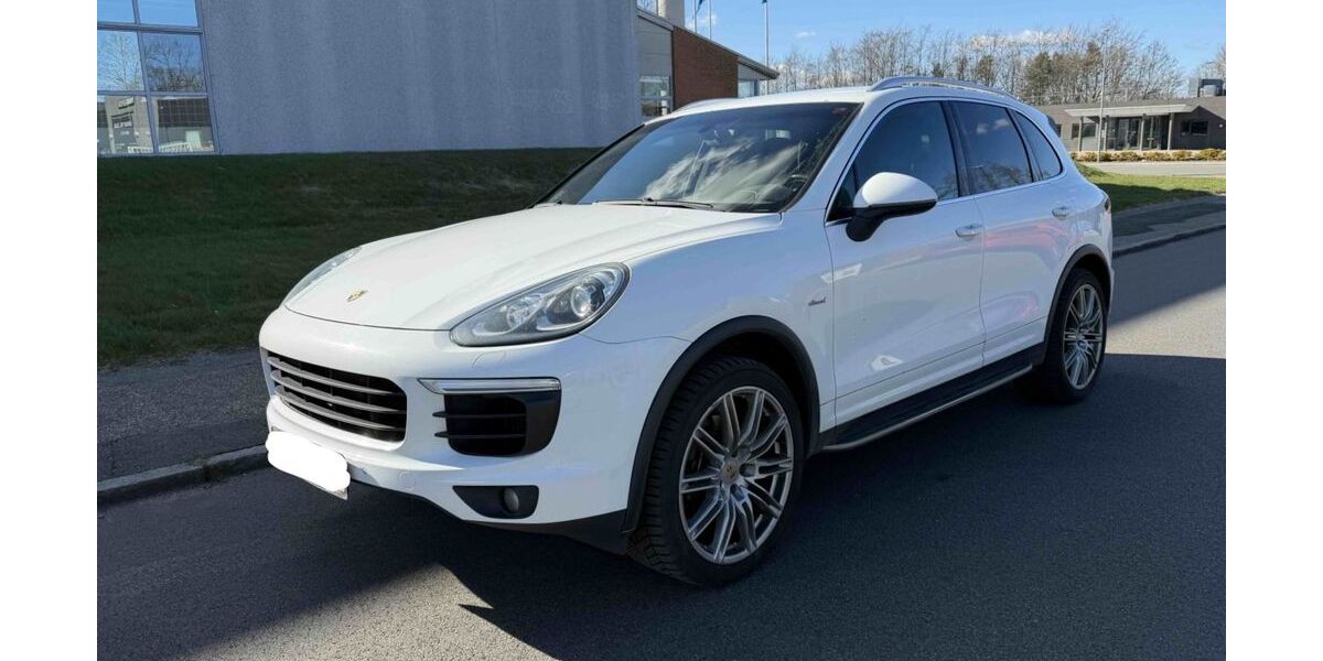 Porsche Cayenne 225.000 km 21.950 &euro; Köln 50674
