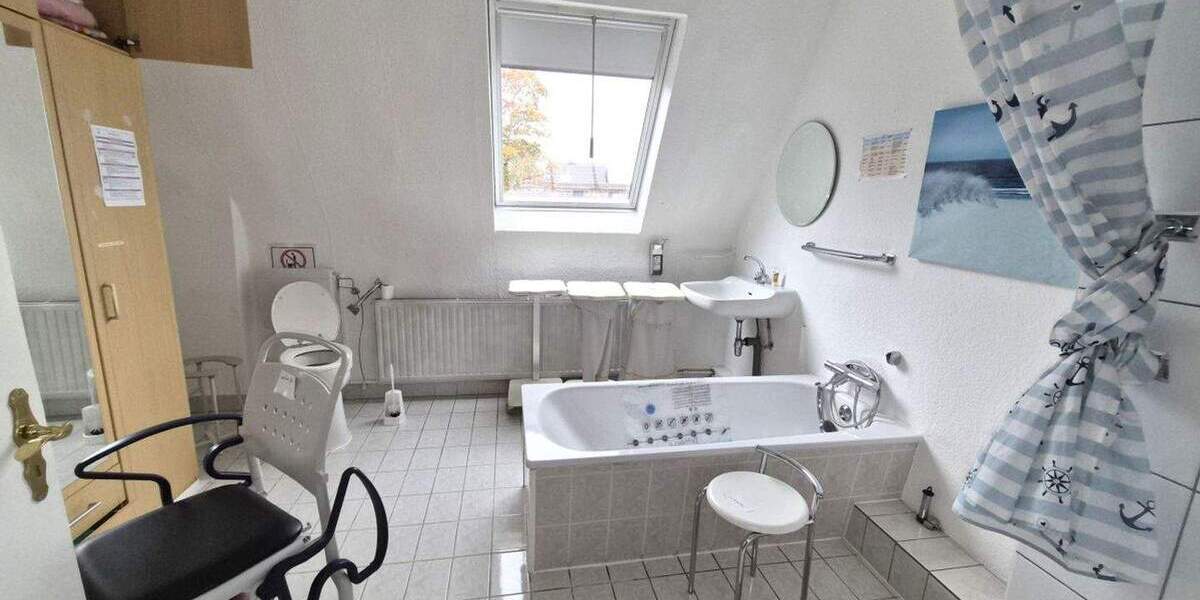 Mehrfamilienhaus, Wohnhaus Solingen Solingen-Mitte - 1 Zimmer, 339 m&sup2;, 799.000&euro; | Angebot:24306022