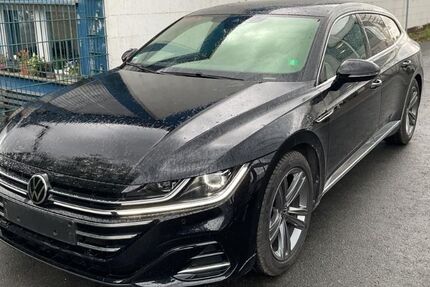 VW Arteon 31.373 km 32.950 € Hilden 40721