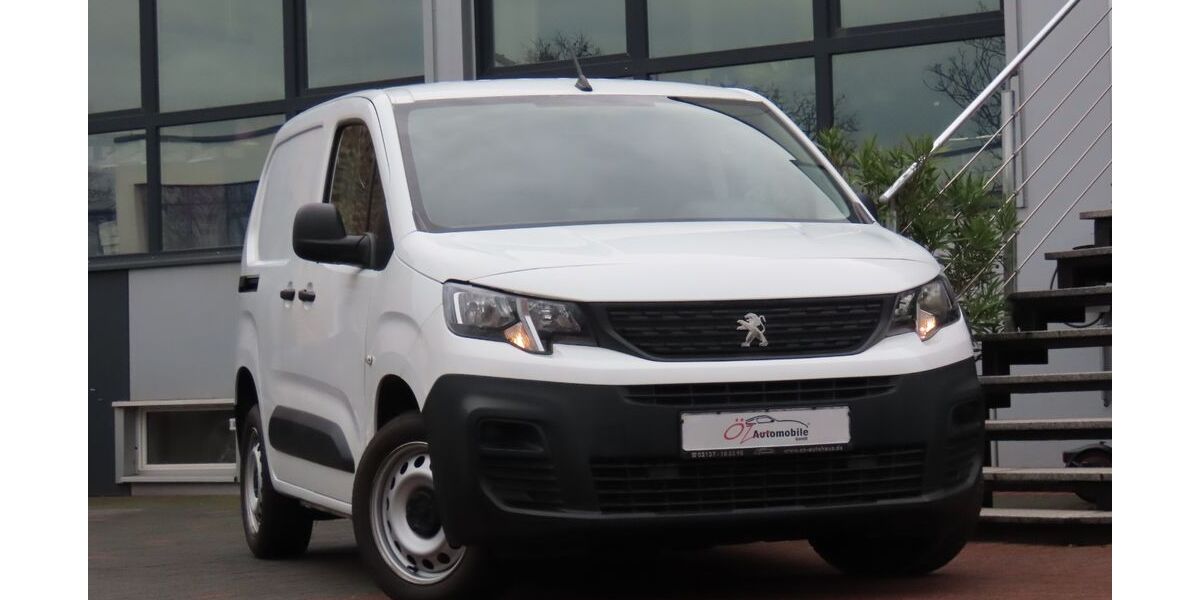Peugeot Partner 99.565 km 10.900 &euro; Neuss 41469