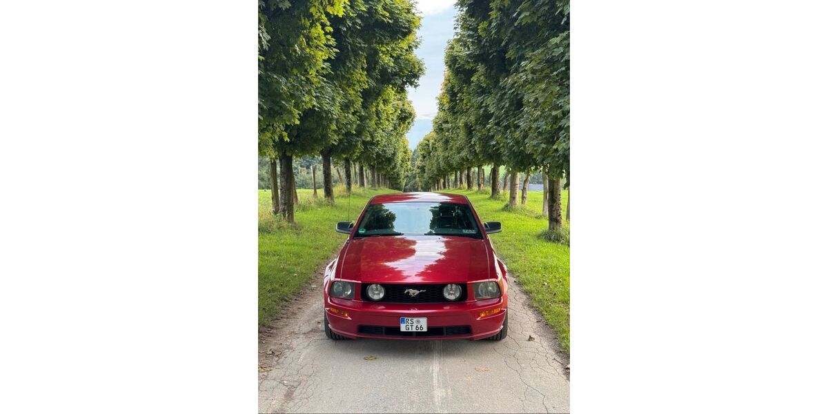 Ford Mustang 273.000 km 13.000 € Remscheid 42853