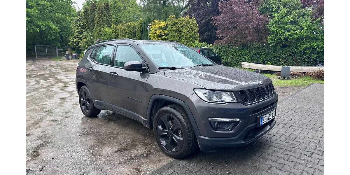 Jeep Compass 270.000 km 7.500 &euro; Solingen 42719