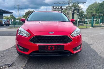 Ford Focus 123.500 km 5.900 &euro; Ratingen 40880