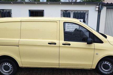 Mercedes-Benz Vito 74.355 km 12.900 € Düsseldorf 40472