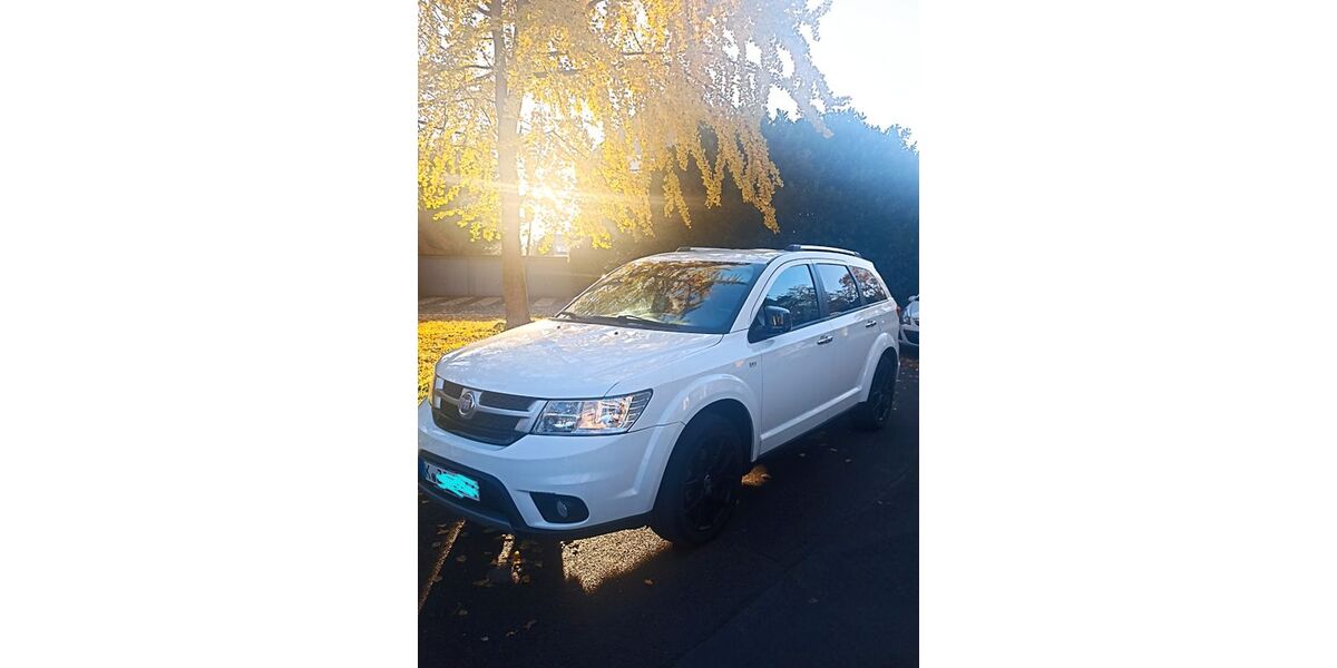 Fiat Freemont 109.000 km 13.800 &euro; Köln 50999