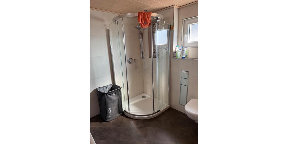 Doppelhaushälfte Monheim am Rhein - 5 Zimmer, 130 m&sup2;, 2.650&euro; | Angebot:26475241
