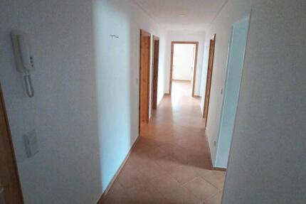 Wohnung Burscheid - 4 Zimmer, 77 m&sup2;, 900&euro; | Angebot:24801510