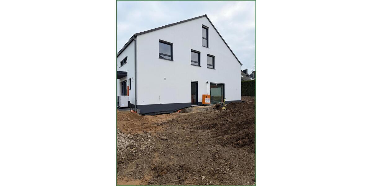 Doppelhaushälfte Odenthal - 5 Zimmer, 163 m&sup2;, 2.395&euro; | Angebot:24781000