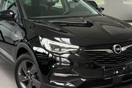 Opel Grandland (X) 102.012 km 14.950 &euro; Remscheid 42859