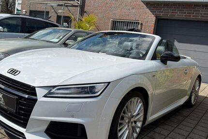 Audi TT 114.000 km 22.500 &euro; Solingen 42651