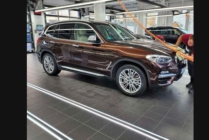 BMW X3 220.000 km 19.000 &euro; köln 51063