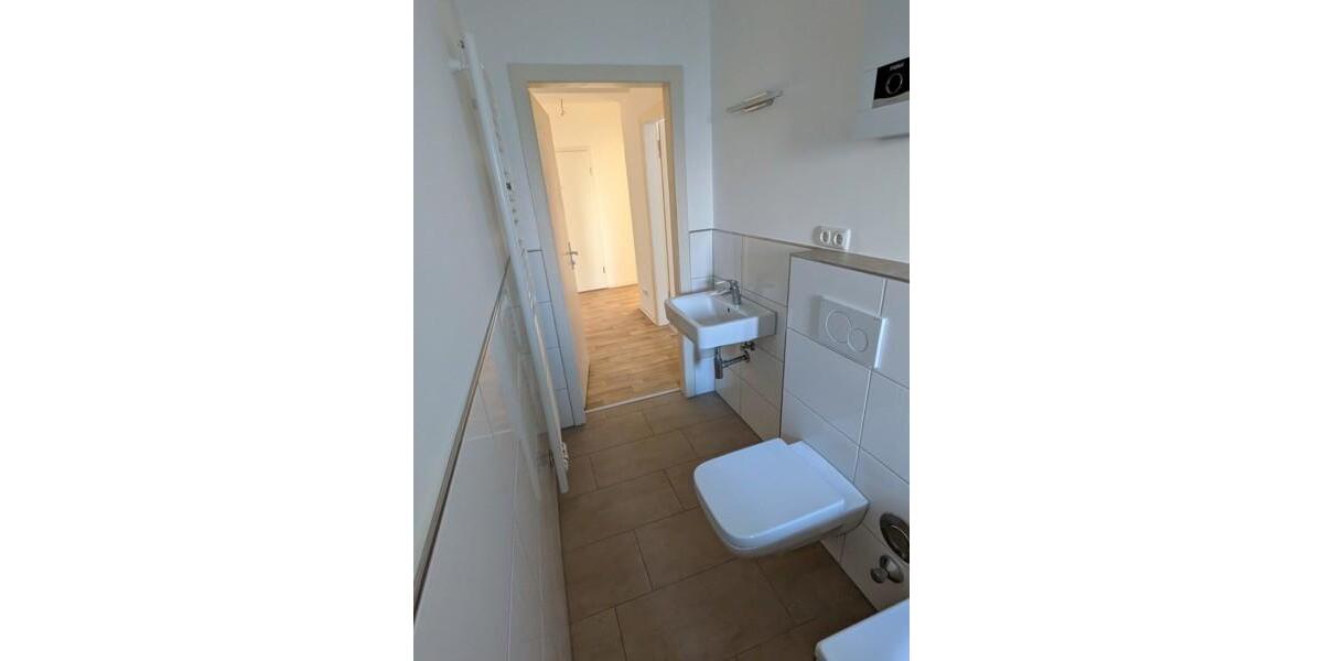 Etagenwohnung Düsseldorf Flingern Süd - 3 Zimmer, 82 m&sup2;, 979&euro; | Angebot:24808171