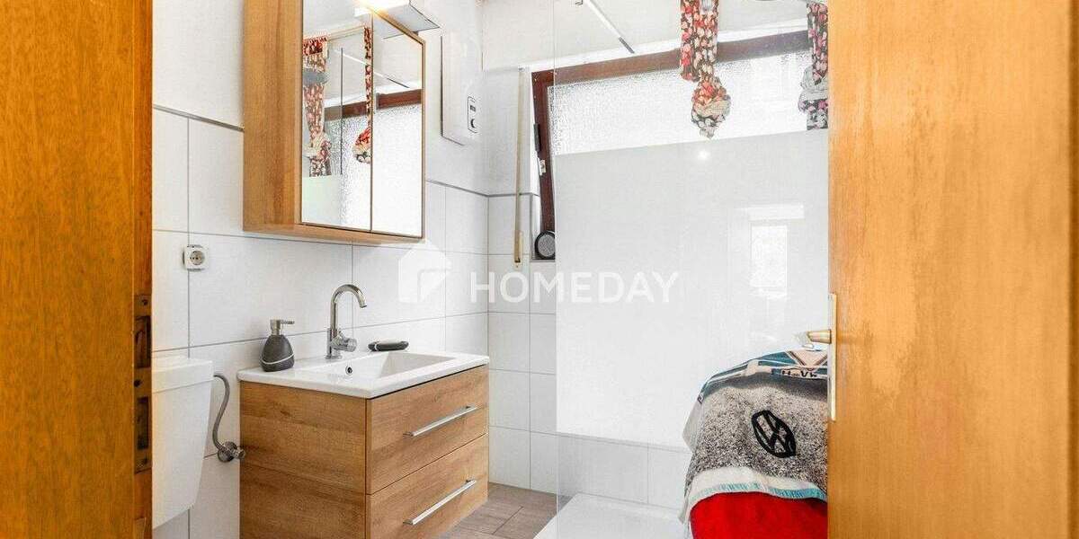 Einfamilienhaus Wermelskirchen Dabringhausen - 7 Zimmer, 177 m&sup2;, 549.000&euro; | Angebot:24504009