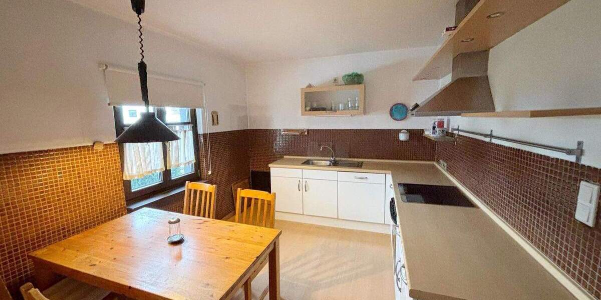 Einfamilienhaus Leverkusen Bürrig - 7 Zimmer, 155 m&sup2;, 698.000&euro; | Angebot:24721315