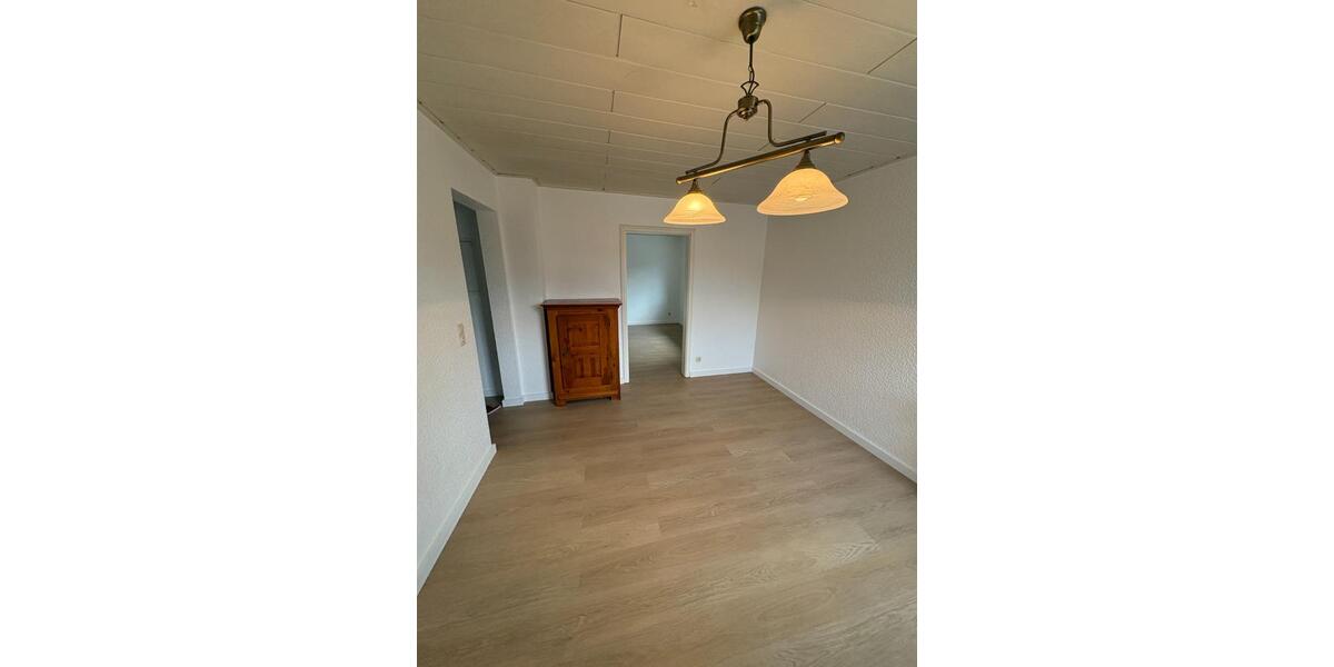 Erdgeschoßwohnung Velbert Pöthen - 2.5 Zimmer, 54 m&sup2;, 700&euro; | Angebot:24740008