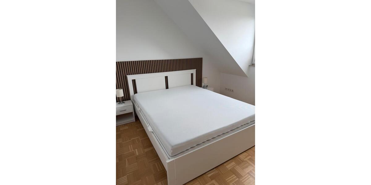Dachgeschoßwohnung Leverkusen Schlebusch - 2 Zimmer, 34 m&sup2;, 850&euro; | Angebot:26597844
