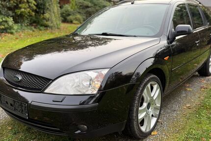 Ford Mondeo 214.464 km 2.180 € Wuppertal 42277
