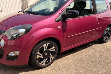 Renault Twingo 90.400 km 4.600 &euro; Solingen 42651