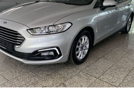 Ford Mondeo 73.600 km 17.480 &euro; Wuppertal 42329
