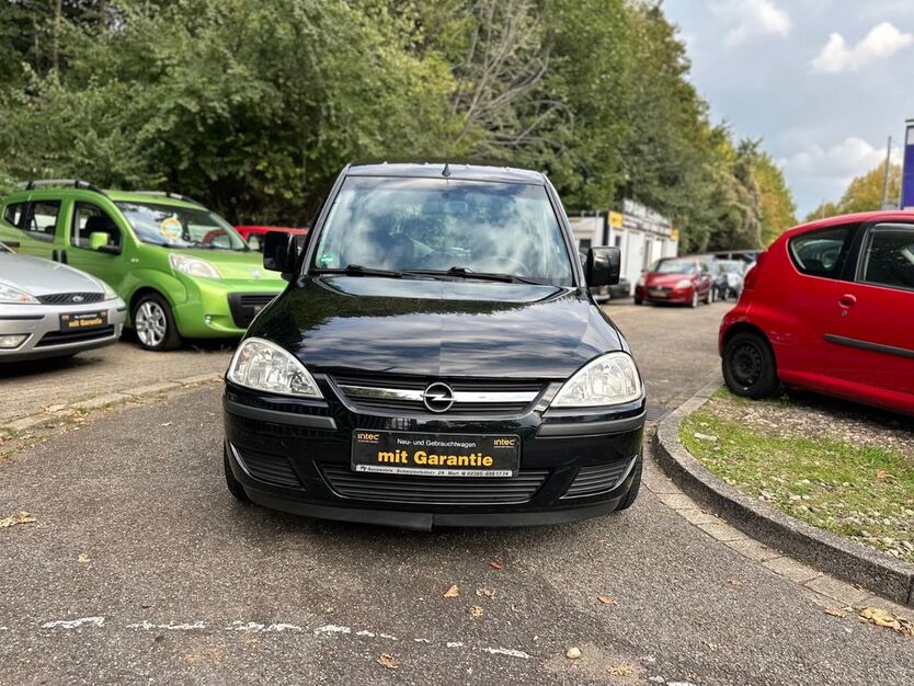 Opel Combo 184.593 km 2.499 € Essen 45145