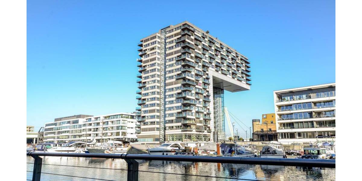 Etagenwohnung Köln Altstadt-Süd - 2 Zimmer, 112 m&sup2;, 2.350&euro; | Angebot:26675049