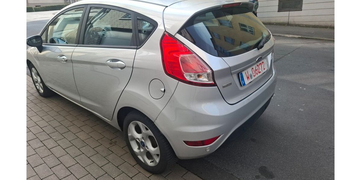 Ford Fiesta 199.900 km 2.990 &euro; wuppertal 42277