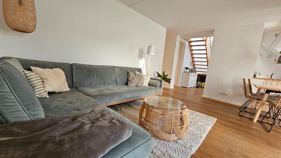 Maisonettenwohnung Düsseldorf Stadtmitte - 4 Zimmer, 110 m&sup2;, 3.190&euro; | Angebot:27605552