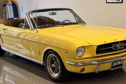 Ford Mustang 99.000 km 45.000 &euro; Köln 51149