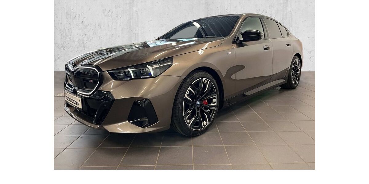 BMW i5 16.757 km 78.440 &euro; Solingen 42719