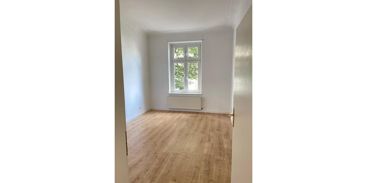 Etagenwohnung Ratingen - 4 Zimmer, 105 m&sup2;, 1.450&euro; | Angebot:27591121