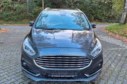 Ford Galaxy 299.000 km 10.900 € Essen 45356