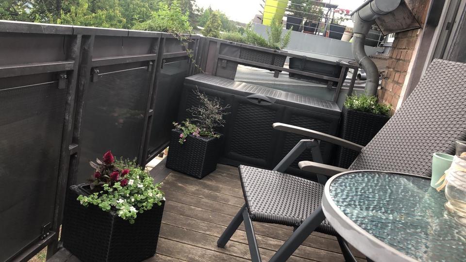 Dachgeschoßwohnung Neuss Augustinusviertel - 2.5 Zimmer, 60 m&sup2;, 1.100&euro; | Angebot:25942463