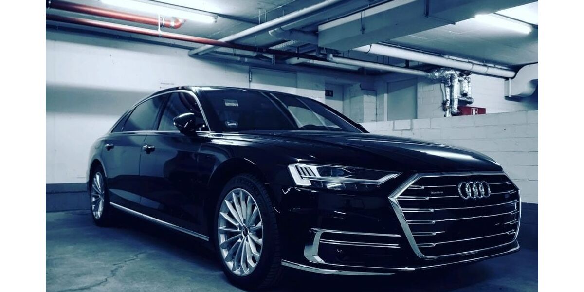 Audi A8 99.000 km 44.900 &euro; Ratingen 40878