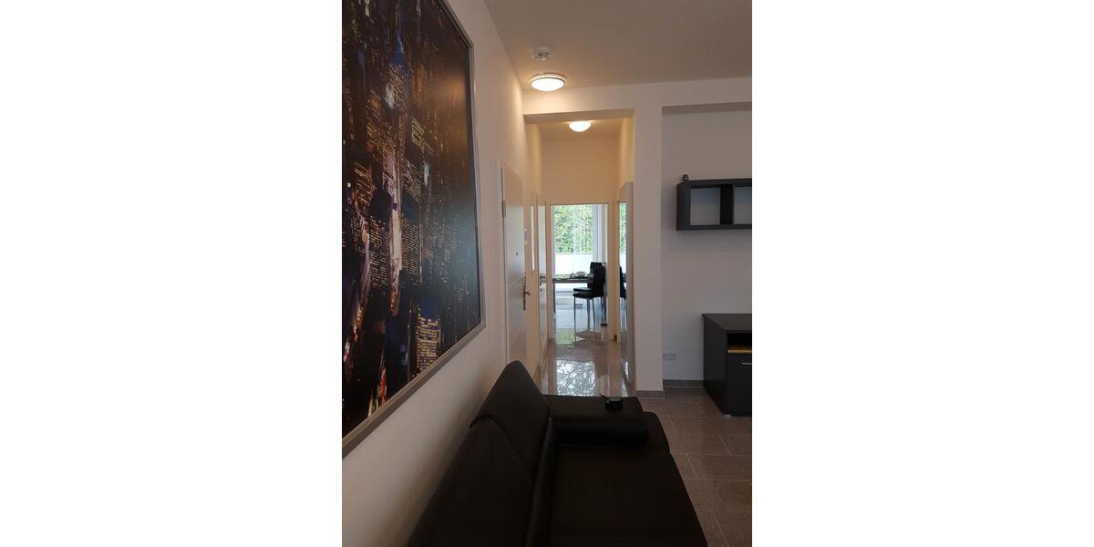 Etagenwohnung Neuss Gnadental - 2 Zimmer, 60 m&sup2;, 1.290&euro; | Angebot:27605491
