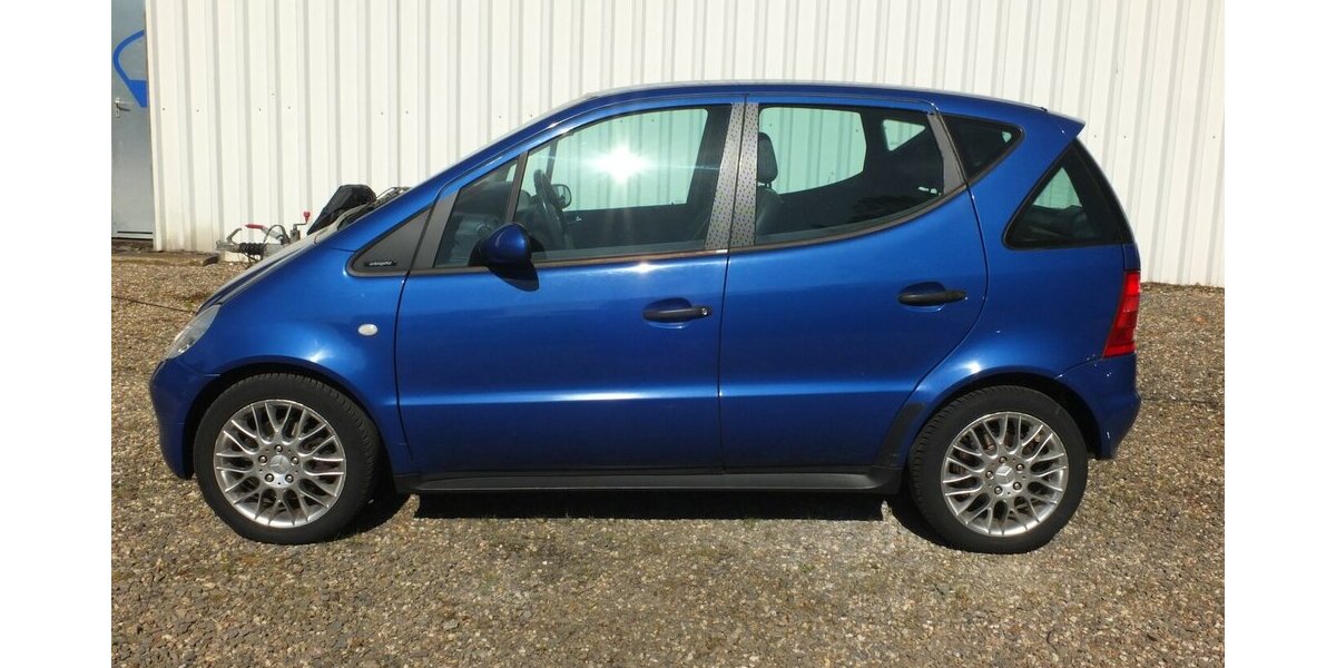 Mercedes-Benz A 190 AVANTGARDE AUTOMATIK KLIMA TEILLEDER 173.215 km 3.500 &euro; Köln 50858