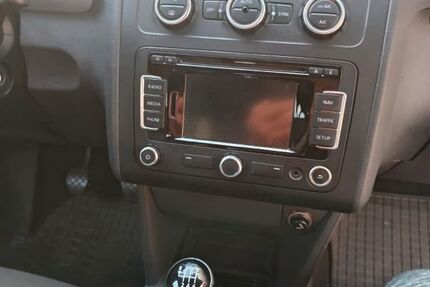 VW Touran 152.000 km 7.750 € Köln 51103