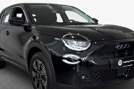 Fiat 600e 9.900 km 28.990 &euro; Düsseldorf 40233