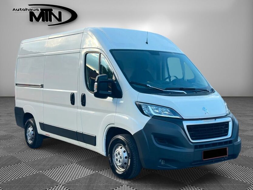 Peugeot Boxer 170.000 km 12.900 € Köln 51067