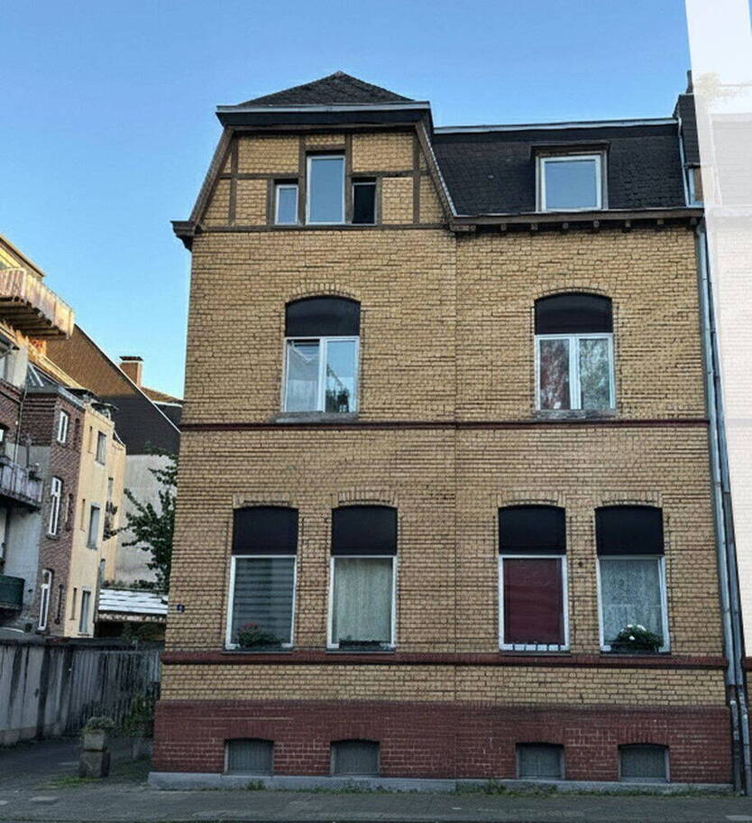 Investitionsobjekt in Bestlage - Teilvermietetes 5-Parteienhaus in Köln-Bayenthal