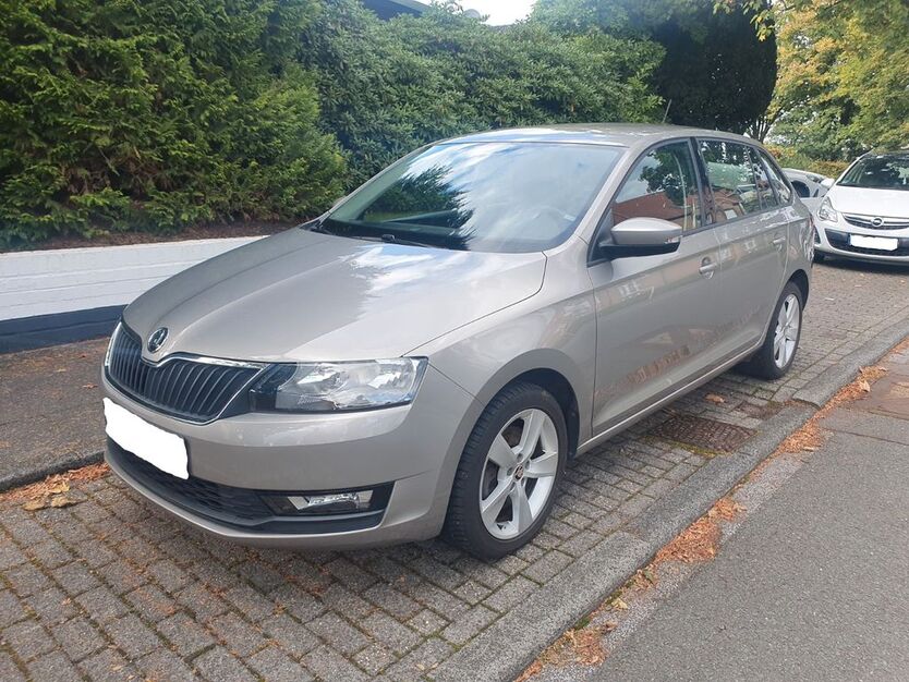 Skoda Rapid 76.423 km 9.999 € Wuppertal 42369