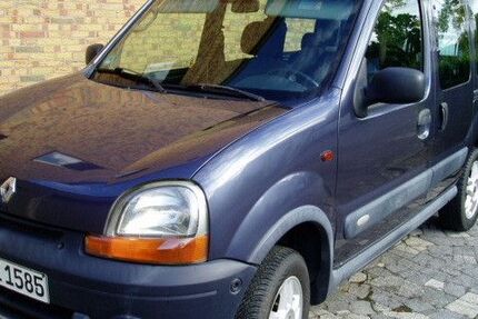 Renault Kangoo 186.400 km 5.900 &euro; Köln 50767