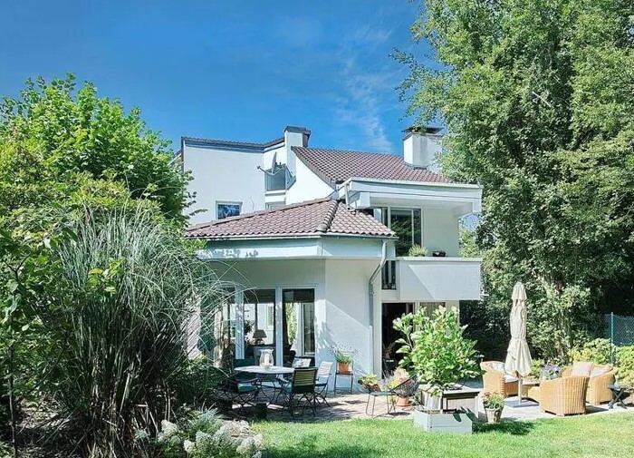 Aussergewöhliches Architektenhaus in Wuppertal (Nähe Toelleturm) - Architektenhaus Wuppertal Heckinghausen | Angebot:24176014