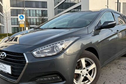 Hyundai i40 178.000 km 8.299 &euro; Köln (Ostheim) 51107