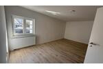 Etagenwohnung Remscheid Gemarkung Bergisch Born - 4 Zimmer, 130 m&sup2;, 1.097&euro; | Angebot:26220408