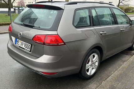 VW Golf 127.000 km 12.600 &euro; Monheim 40789
