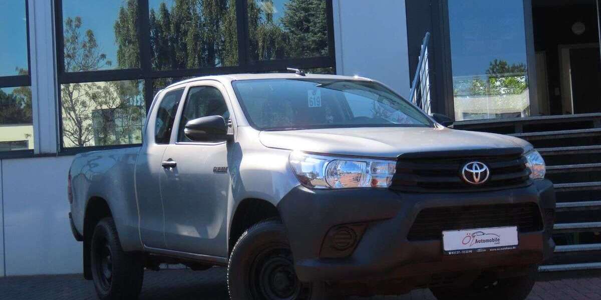 Toyota Hilux 28.471 km 21.900 € Neuss 41469