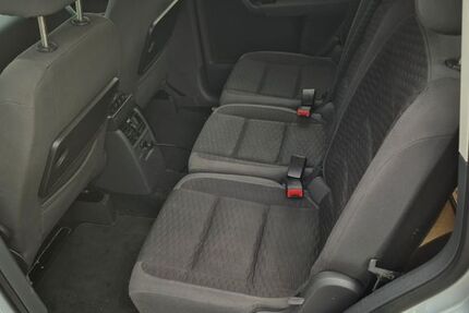 VW Touran 281.000 km 2.700 &euro; Monheim am Rhein 40789